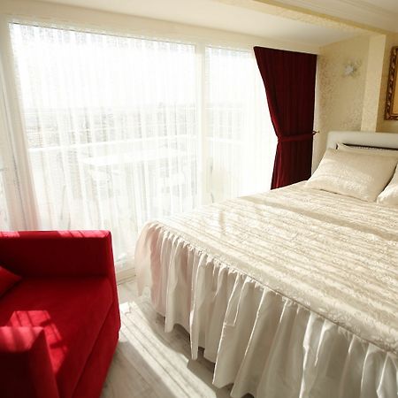 Taksim Brand Suite Istanboel Buitenkant foto