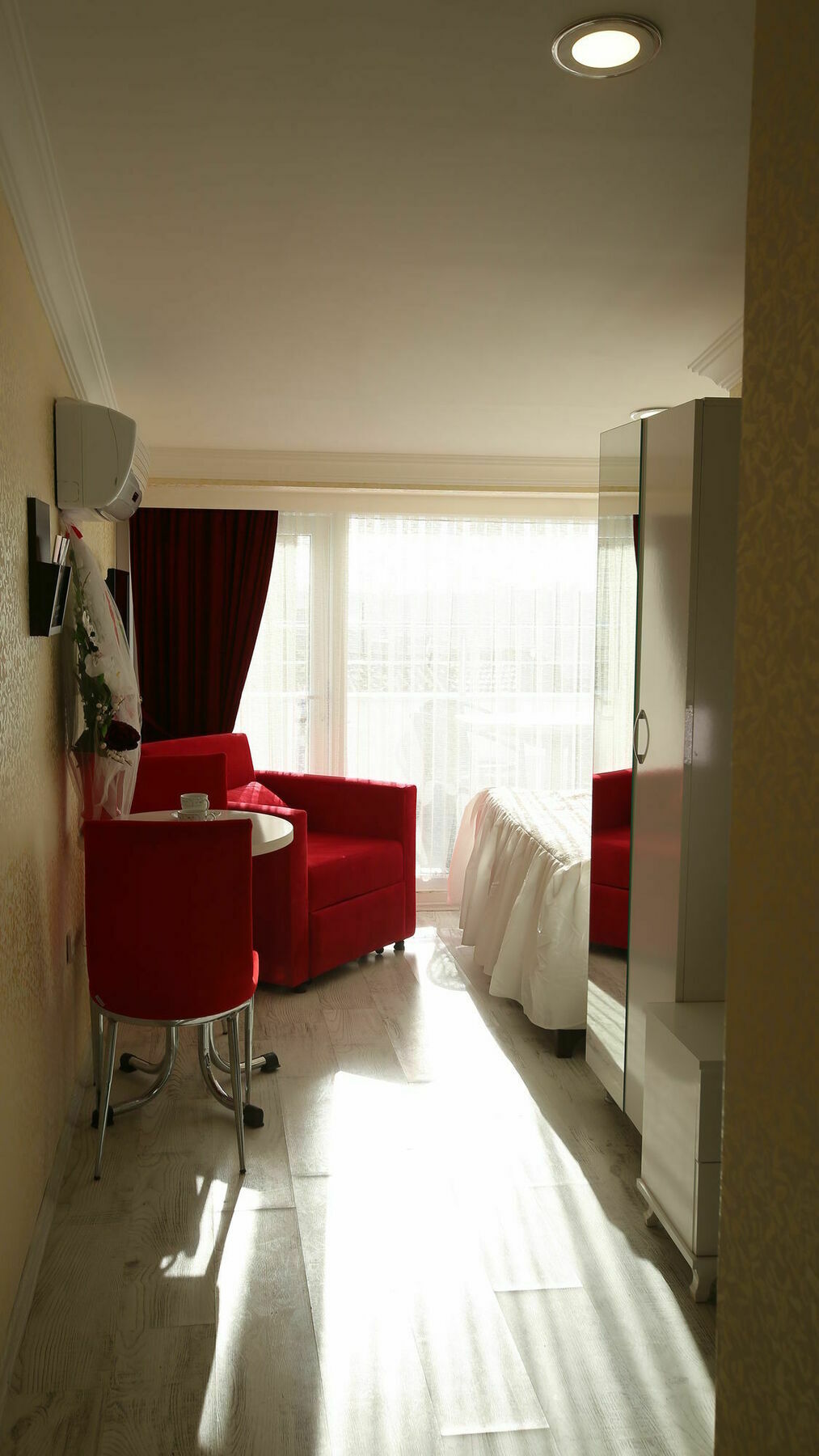 Taksim Brand Suite Istanboel Buitenkant foto
