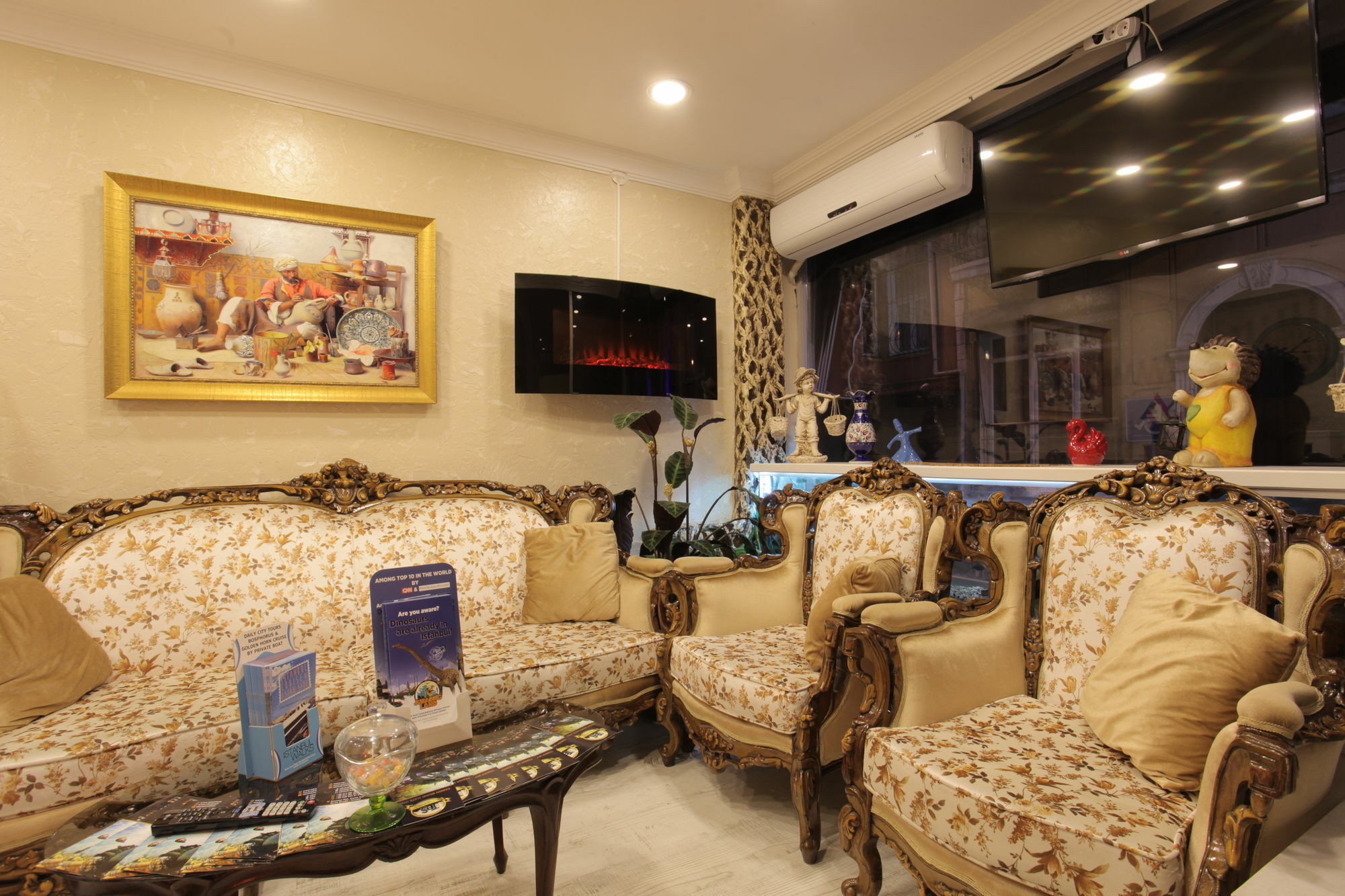 Taksim Brand Suite Istanboel Buitenkant foto